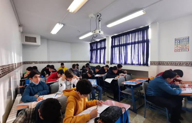 آزمون همگانی پا به پا 2