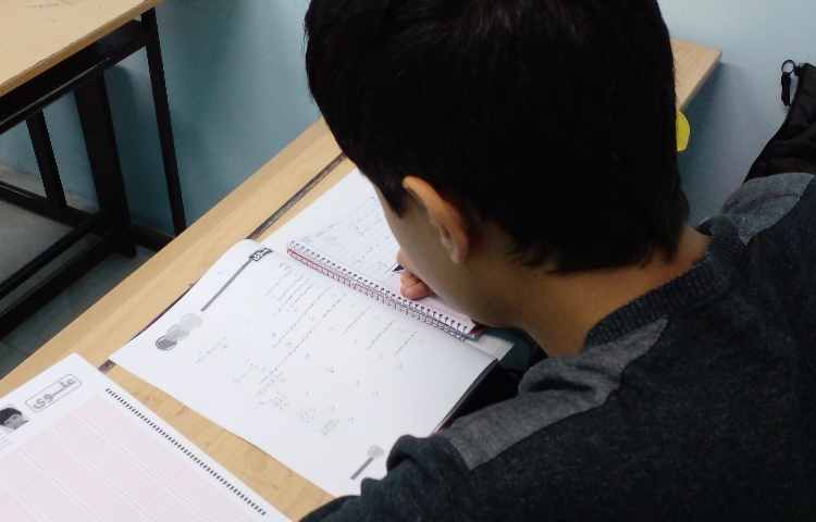 آزمون پابه پا دانش آموزان پایه هفتم ،‌هشتم و نهم 4