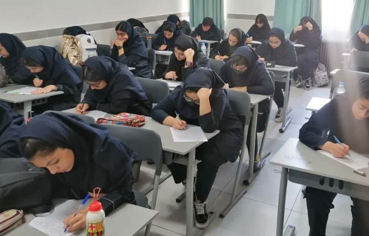 (آزمون کتبی سطح بندی زبان ترمیک پایه دهم) 1