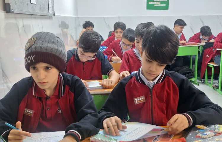 آزمون کتبی هدیه ها مدادقرمز (1) 2