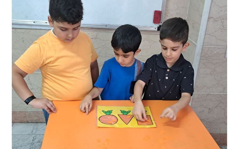 آشنایی با اشکال هندسی با بازی 1