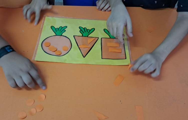 آشنایی با اشکال هندسی با بازی 5