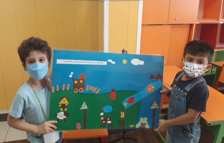 :آشنایی با اشکال هندسی، با کاردستی و بازی با چوب خط، کلاس توت فرنگی 8