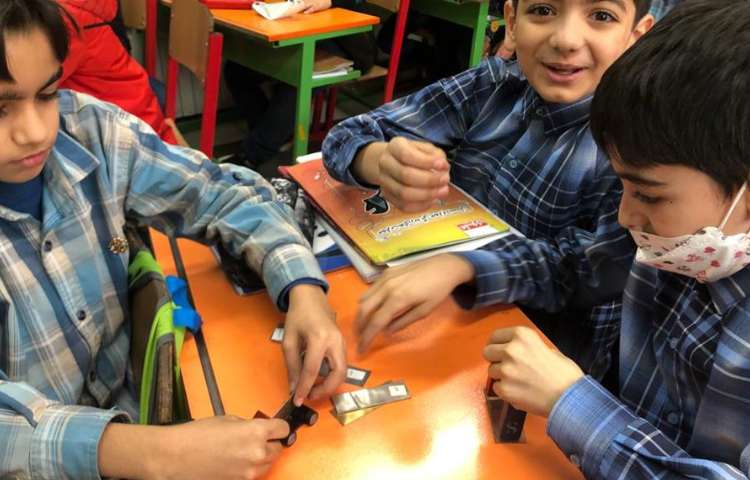 آشنایی با انواع آهن ربا ها 10