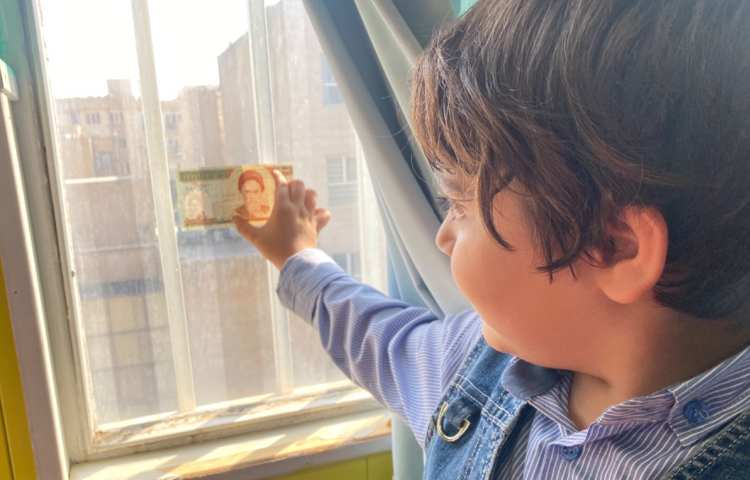 آشنایی با انواع اسکناس های رایج ایرانی و بررسی ویژگی های آن ها