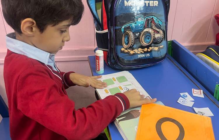 آشنایی با انواع بانک های ایرانی و بررسی لوگوی آن ها 2