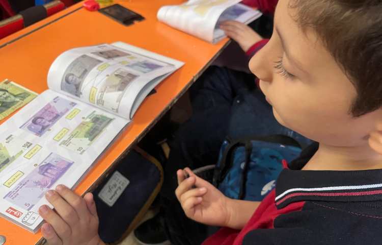 آشنایی با انواع پول های ایرانی و بررسی تفاوت های آن ها 2