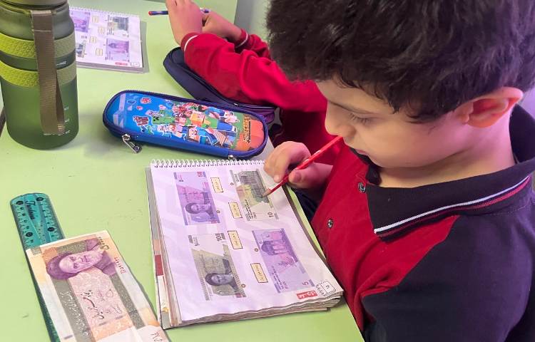 آشنایی با انواع پول های ایرانی و بررسی تفاوت های آن ها 2