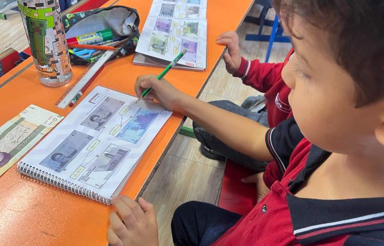 آشنایی با انواع پول های ایرانی و بررسی تفاوت های آن ها