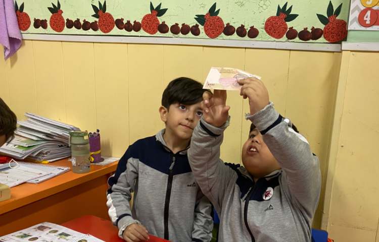 آشنایی با انواع پول های ایرانی و بررسی ویژگی های هریک از آن ها 5