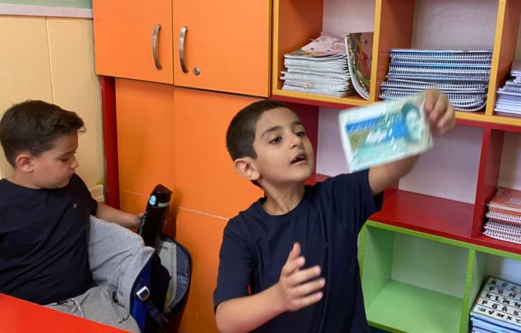 آشنایی با انواع پول های ایرانی و بررسی ویژگی های هریک از آن ها