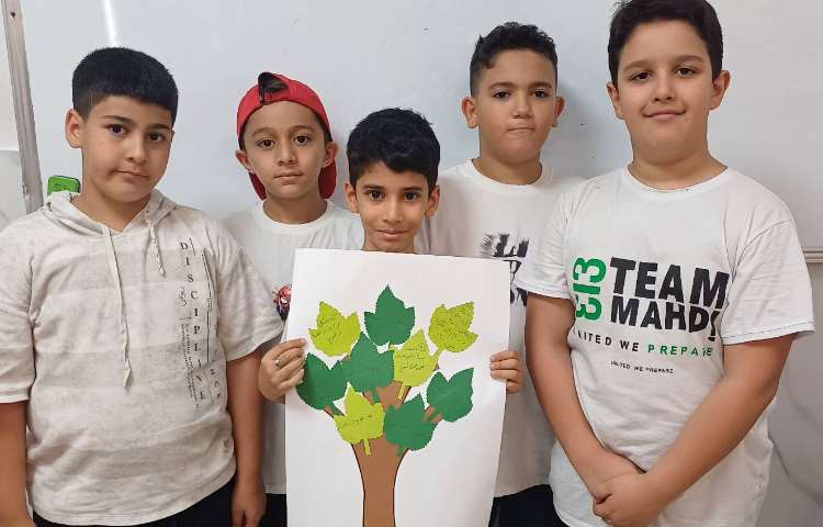 آشنایی با جمله و قسمتهای آن ،کاردستی درخت جمله 4