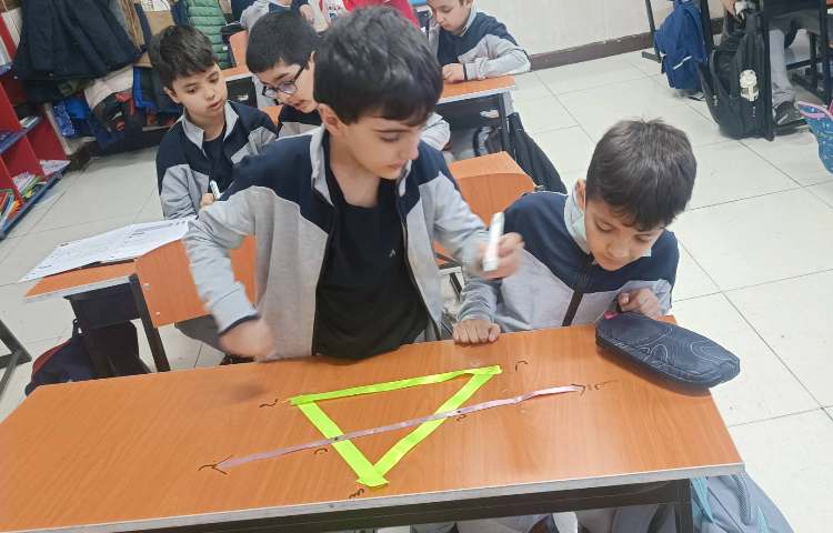 آشنایی با خط‌راست، پاره‌خط و نیم‌خط 4