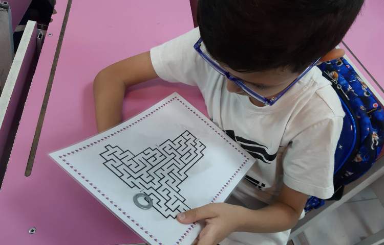 آشنایی با خواص آهن ربا 3