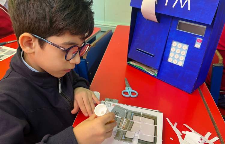 آشنایی با دستگاه خودپرداز 3