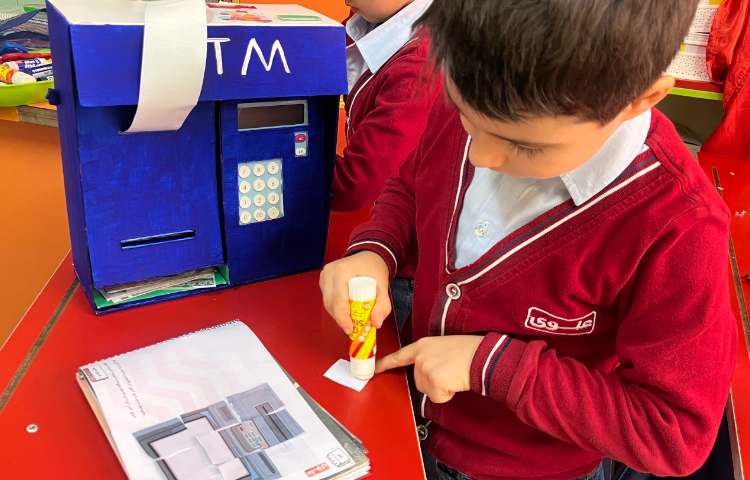 آشنایی با دستگاه خودپرداز 4