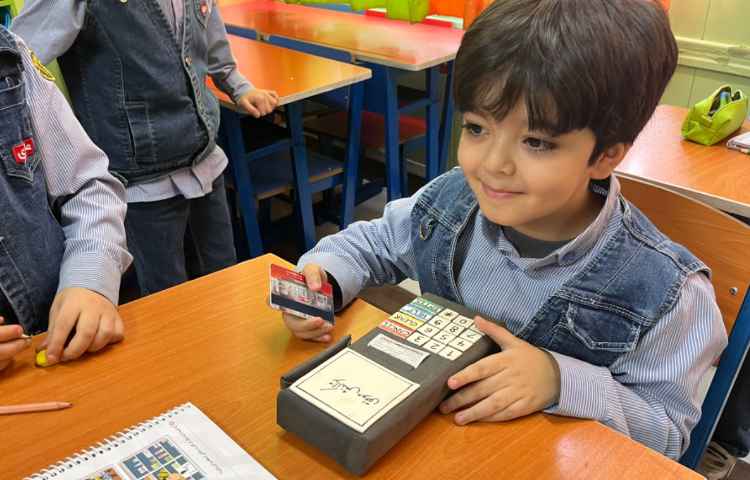 آشنایی با دستگاه کارتخوان و قوانین استفاده از آن 3