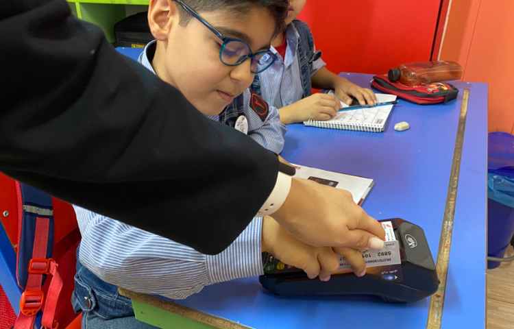 آشنایی با دستگاه کارتخوان 7