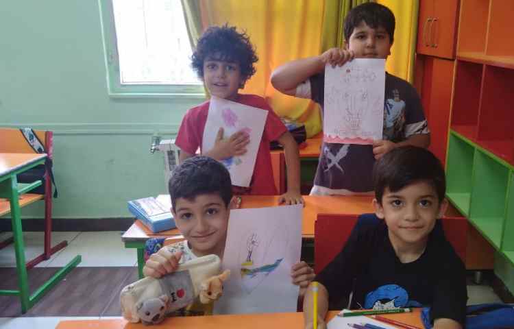 آشنایی با دوست داشتنی ها کلاس زبان زرافه 1