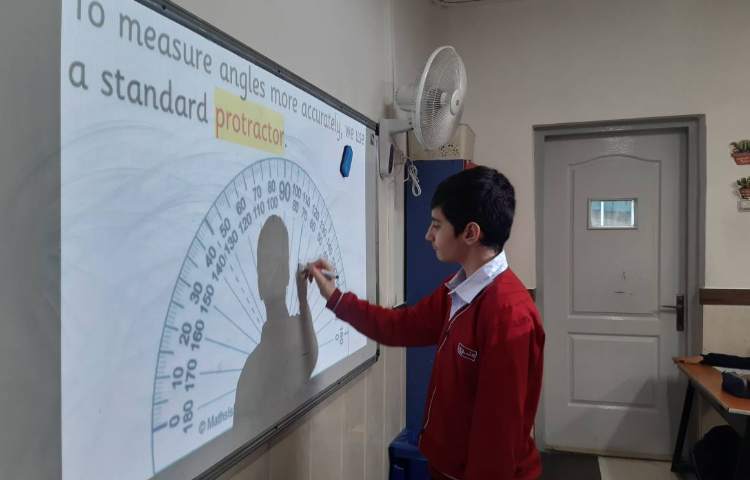 آشنایی با زوایا-زنگ Math 3