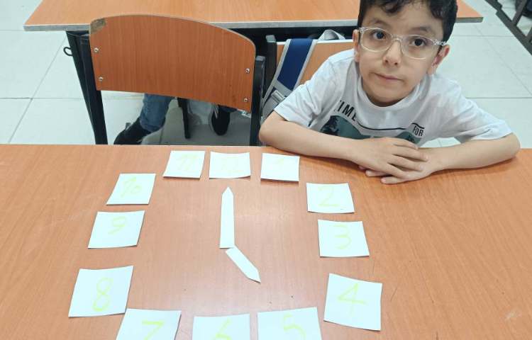 آشنایی با ساعت و اجزای آن 4