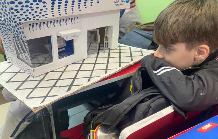 آشنایی با فعالیت های تخصصی بانک ها 3