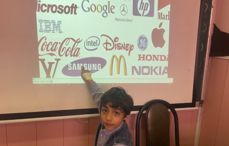 آشنایی با لوگوها 4