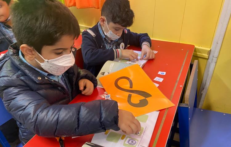 :آشنایی با لوگوی بانکها، کلاس انگور 4