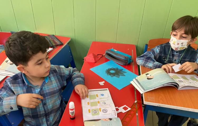 :آشنایی با لوگوی بانک ها از طریق بازی لوگو رو بشناس، کلاس گیلاس 3