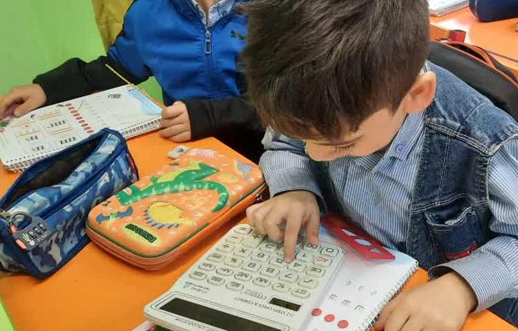 آشنایی با ماشین حساب و اعداد دیجیتال 4