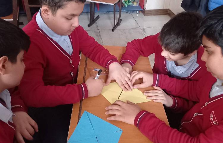 آشنایی با مساحت لوزی و شیوه‌ی محاسبه‌ی آن 1