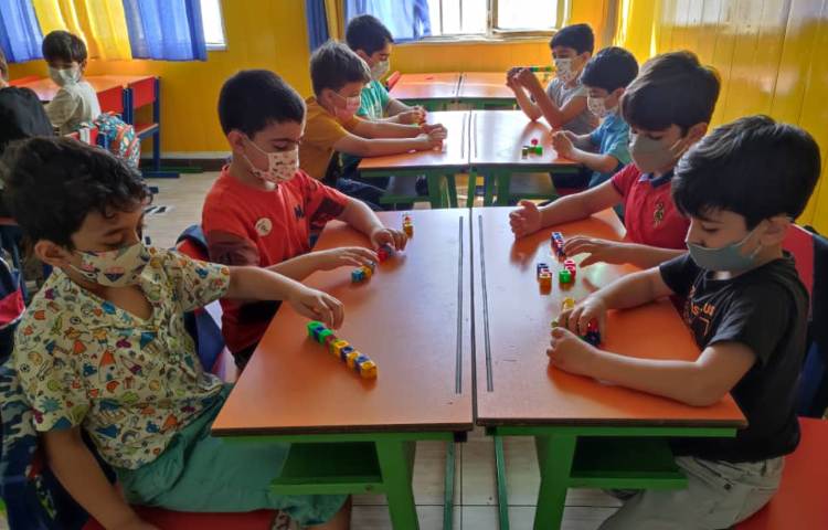 :آشنایی با مفهوم تفریق(با چینه،چوب خط،درب بطری)،کلاس فضانوردان 2