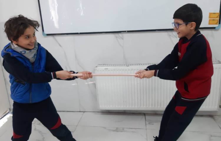 آشنایی با نیرو (هل دادن،کشیدن) 9