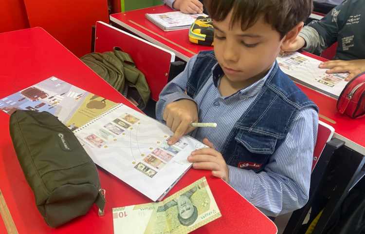 آشنایی با واحدهای پولی رایج و بررسی ویژگی های آن ها 1