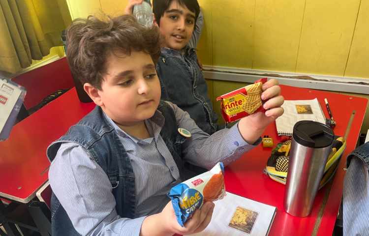 آشنایی با ویژگی های بسته بندی مناسب و بررسی مندرجات آن ها