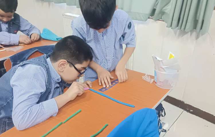 آشنایی با کاربرد برابر بودن ضلع‌های روبه‌رو در مستطیل 3