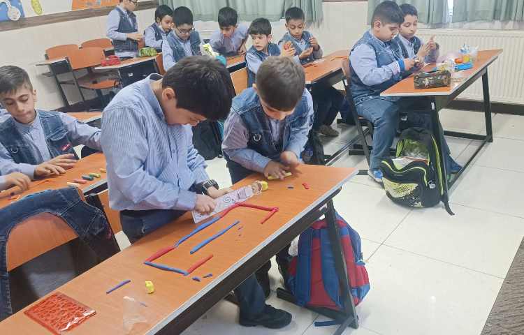 آشنایی با کاربرد برابر بودن ضلع‌های روبه‌رو در مستطیل 4