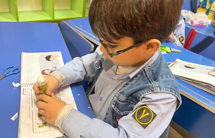 آشنایی با کالا ها و خدمات 5