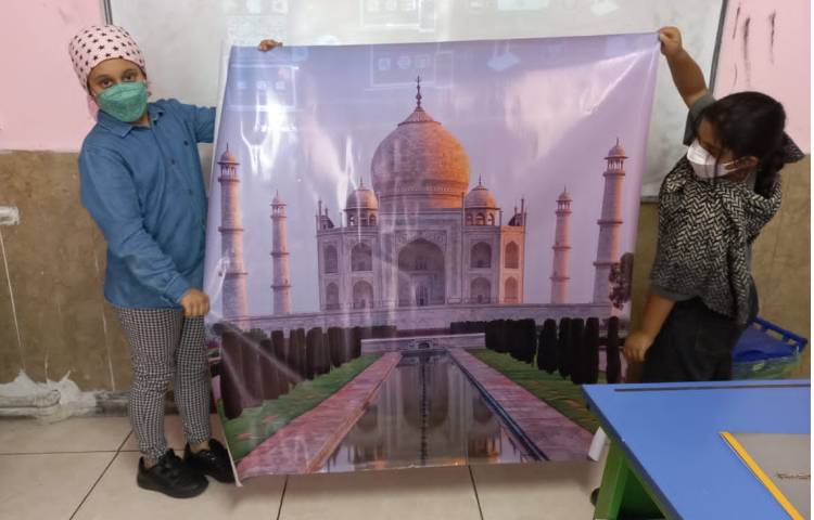 آشنایی با کشورهای مختلف و ساخت کاردستی پرچم و روزنامه دیواری 9