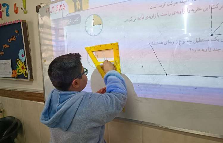 آشنایی با گونیا و زاویه راست 1
