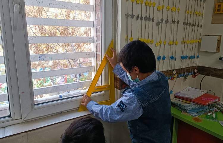 آشنایی با گونیا و زاویه راست