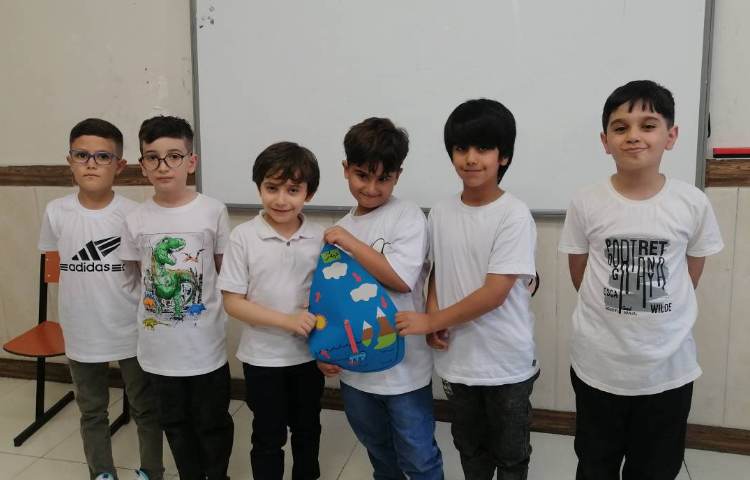 آشنایی دانش آموزان با چرخه ی آب و درک اهمیت آب در زندگی با اجرای دست ورزی چرخه ی آب 3