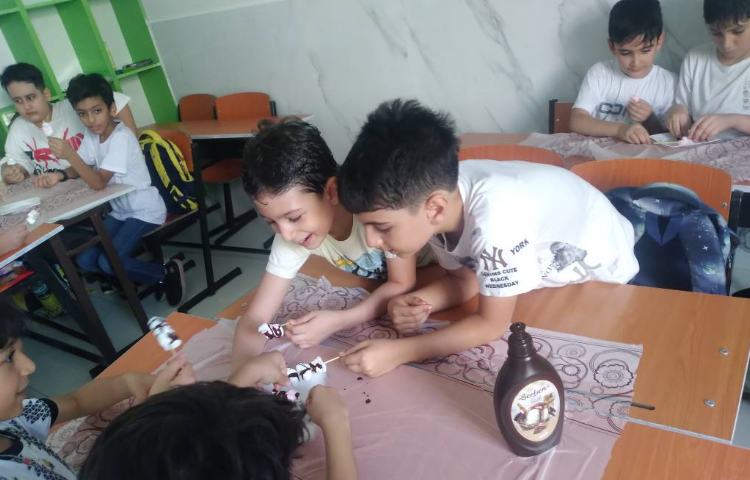 آشپزی: دسر مارشمالو و سس شکلات 3