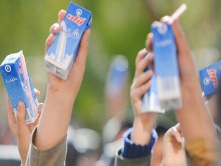 ‌اجرای طرح توزیع شیر رایگان دانش‌آموزی با حمایت دولت چهاردهم