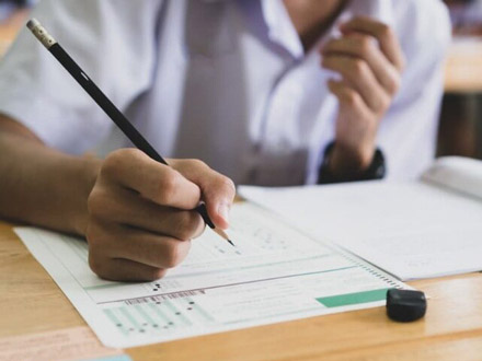 ثبت‌نام آزمون سراسری سال 1403 به‌زودی آغاز می‌شود؛