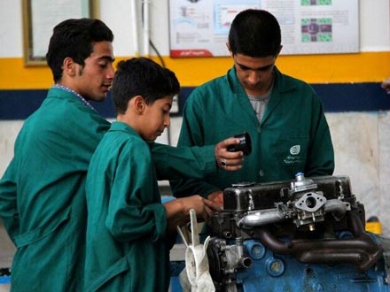 تحصیل حدود 43 درصد دانش‌آموزان در هنرستان‌ها