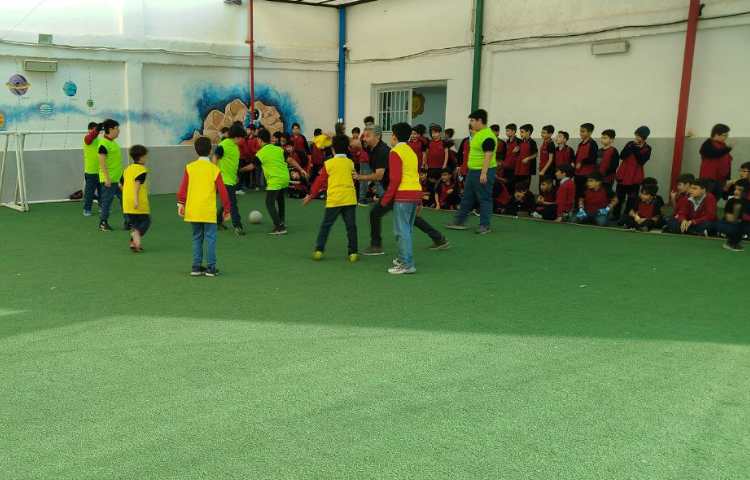 آغاز مسابقات ورزشی درون مدرسه ای به مناسبت روز دانش آموز 5