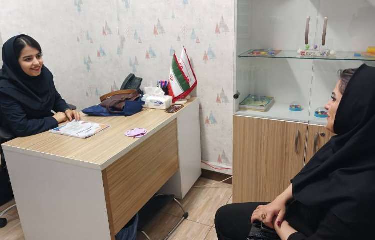 آغاز ملاقات‌های فردی آموزگاران و اولیا 6