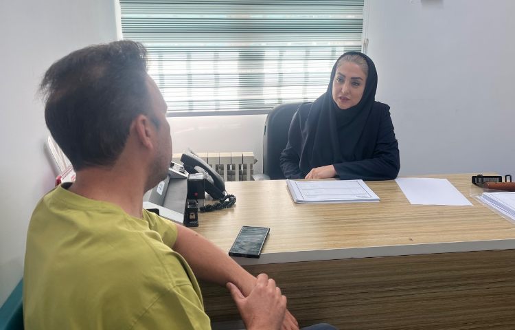 آغاز ملاقات‌های فردی آموزگاران و اولیا 6