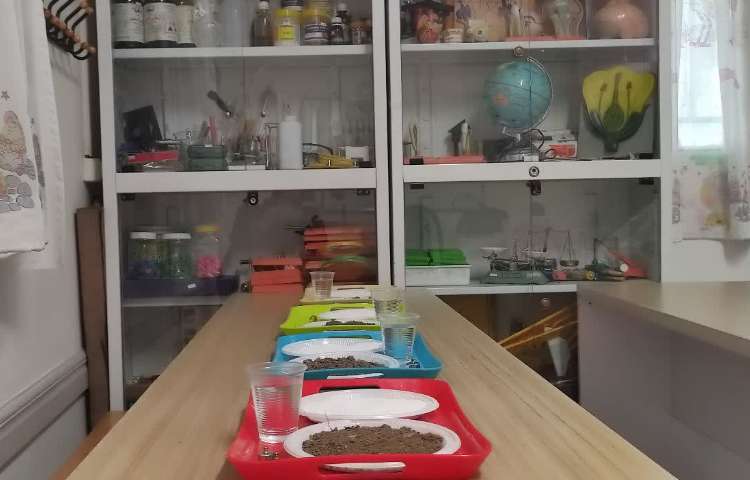 آماده‌سازی آزمایشگاه و توضیحات مربی 2